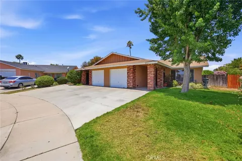 Exterior - 8231 Carnation Ct, Riverside, CA 92503 photo 3 of 20