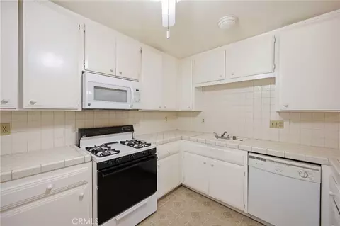 Kitchen - 8231 Carnation Ct, Riverside, CA 92503 photo 2 of 4
