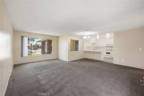 Living - 8231 Carnation Ct, Riverside, CA 92503 photo 7 of 8