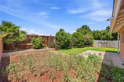 Exterior - 8231 Carnation Ct, Riverside, CA 92503 photo 20 of 20