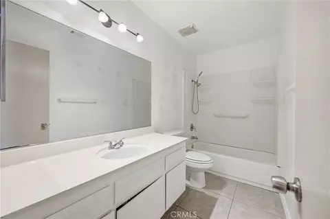 Bath - 8231 Carnation Ct, Riverside, CA 92503 photo 2 of 2