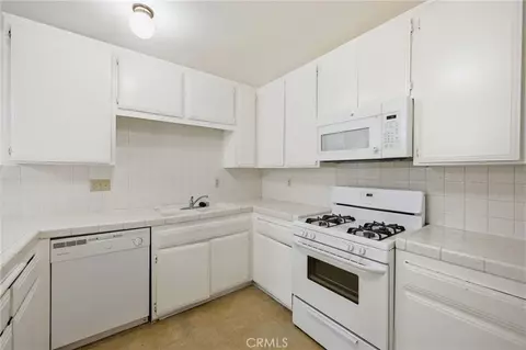Kitchen - 8231 Carnation Ct, Riverside, CA 92503 photo 4 of 4