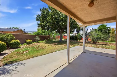 Exterior - 8231 Carnation Ct, Riverside, CA 92503 photo 7 of 20