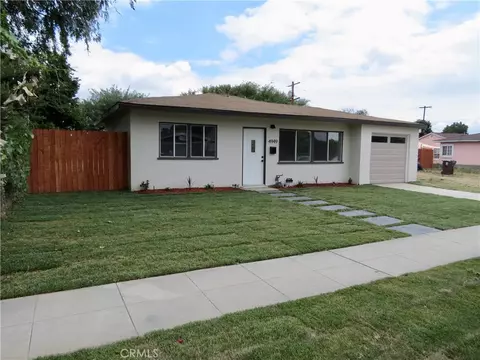 4949 E San Carlos, Compton, CA 90221