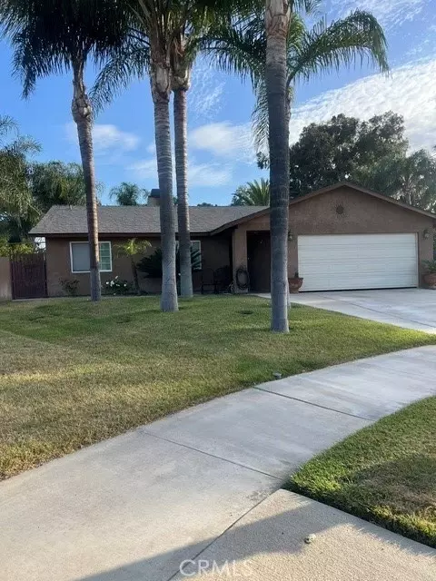 1191 Mountain Vw, Colton, CA 92324