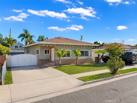 2980 Oakwood Ave, Lynwood, CA 90262