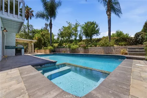 Exterior - 1453 Timberlane, Riverside, CA 92506 photo 9 of 12