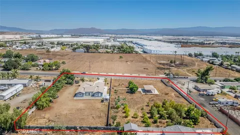 22735 Markham St, Perris, CA 92570 photo 48