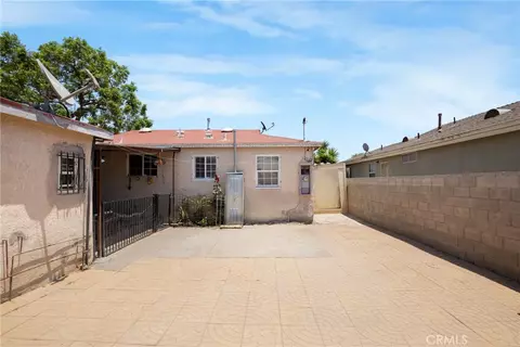 Exterior - 2011 N Grape, Compton, CA 90222 photo 19 of 19