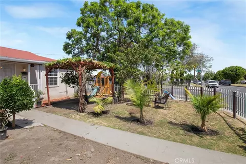 Exterior - 2011 N Grape, Compton, CA 90222 photo 7 of 19