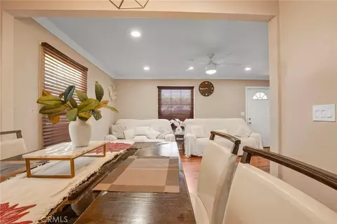 Entry Way - 2011 N Grape, Compton, CA 90222 photo 3 of 3