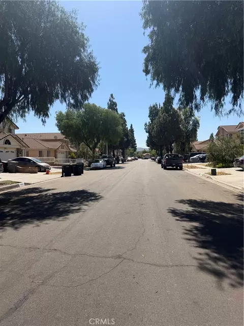 View/Area - 507 Coudures Way, Perris, CA 92571 photo 1 of 2