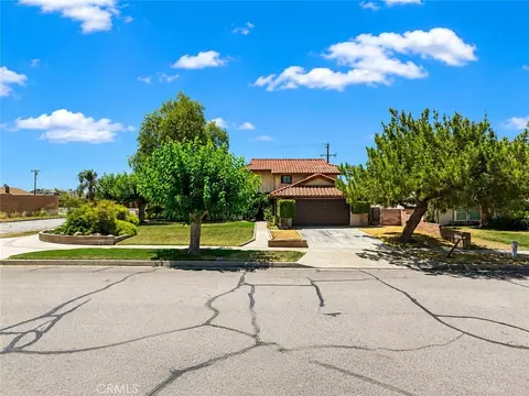 25825 Holly Vista Blvd, San Bernardino, CA 92404