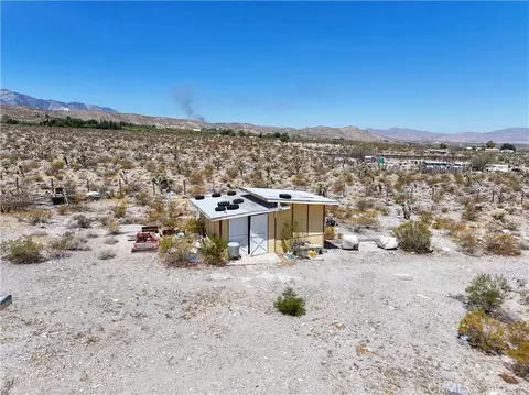 Exterior - 7594 Fairlane, Lucerne Valley, CA 92356 photo 14 of 15