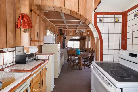 Entry Way - 7594 Fairlane, Lucerne Valley, CA 92356 photo 1 of 1