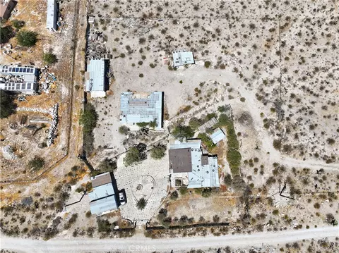 View/Area - 7594 Fairlane, Lucerne Valley, CA 92356 photo 2 of 4