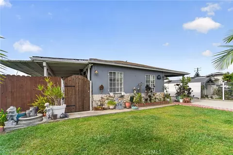 Exterior - 400 W Maple St, Compton, CA 90220 photo 2 of 8