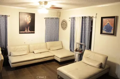 1467 Walnut Ave, Long Beach, CA 90813 photo 3