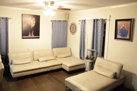 1467 Walnut Ave, Long Beach, CA 90813 photo 3
