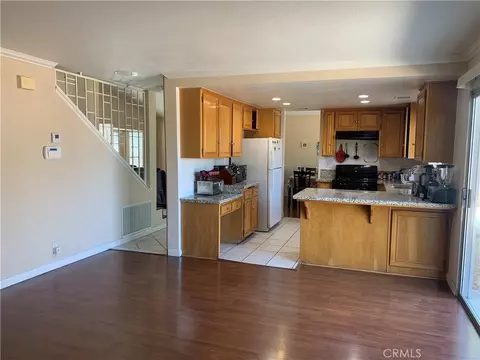 Living - 3517 Apollo, Palmdale, CA 93550 photo 6 of 7