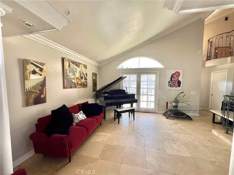 4330 Roosevelt Ct, Chino, CA 91710 photo 2