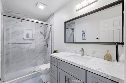 Bath - 6581 Eagle Dr, Chino, CA 91710 photo 1 of 6
