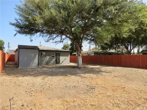 Exterior - 4950 E San Rafael, Compton, CA 90221 photo 3 of 11