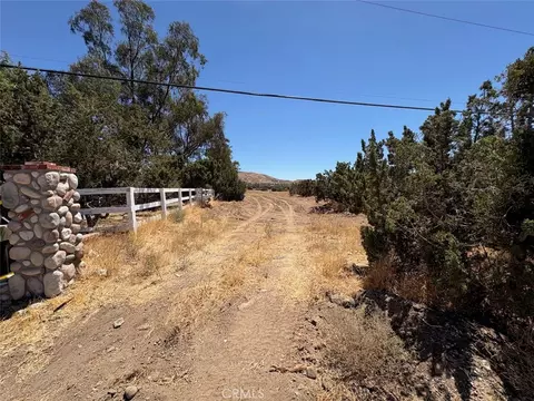 21 Shannondale Rd, Acton, CA 93510 photo 8