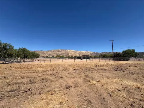 22 Shannondale Rd, Acton, CA 93510 photo 14