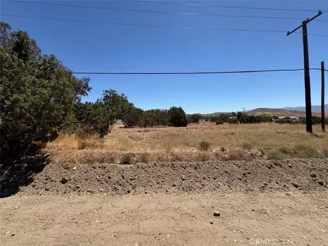 22 Shannondale Rd, Acton, CA 93510 photo 8