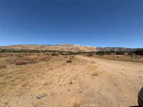 22 Shannondale Rd, Acton, CA 93510 photo 4