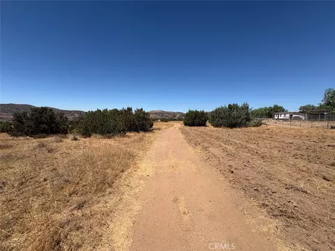 22 Shannondale Rd, Acton, CA 93510 photo 13