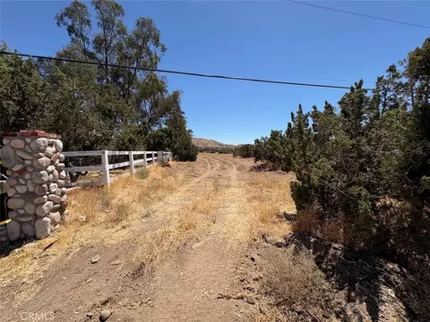 22 Shannondale Rd, Acton, CA 93510 photo 7
