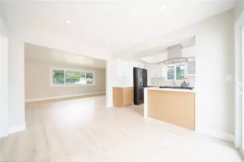 Living - 4809 E Wasatch, Anaheim, CA 92807 photo 3 of 4