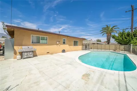 Exterior - 5595 Hawthorne, Montclair, CA 91763 photo 5 of 7