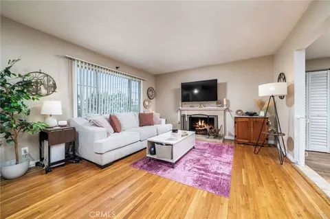 Living - 5595 Hawthorne, Montclair, CA 91763 photo 1 of 2