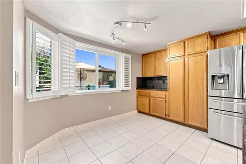 Kitchen - 9946 Mangrove, Rancho Cucamonga, CA 91730 photo 3 of 6