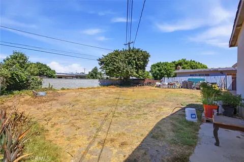 Exterior - 139 E 229th St, Carson, CA 90745 photo 6 of 8