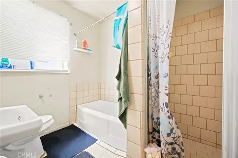 Bath - 139 E 229th St, Carson, CA 90745 photo 2 of 4