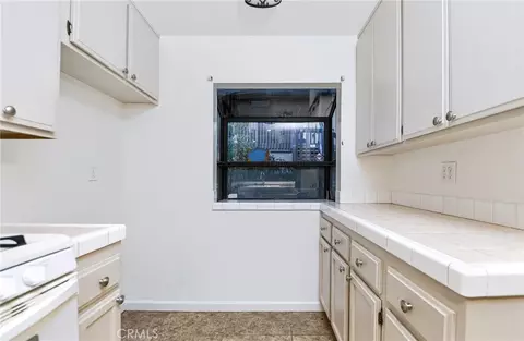 Kitchen - 4140 Workman Mill Rd #166, Whittier, CA 90601 photo 3 of 4