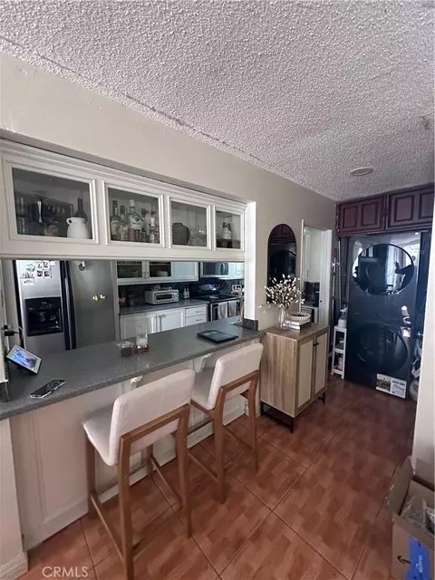 Kitchen - 6979 Palm Ct, Riverside, CA 92506 photo 2 of 2