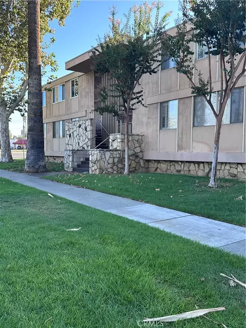 Exterior - 6979 Palm Ct, Riverside, CA 92506 photo 1 of 2