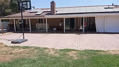 1633 Sunup, Riverside, CA 92501 photo 8