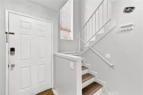 Entry Way - 106 Racquet Clb, Compton, CA 90220 photo 3 of 4