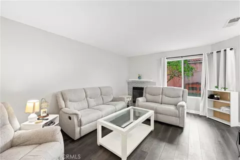 Living - 106 Racquet Clb, Compton, CA 90220 photo 2 of 2
