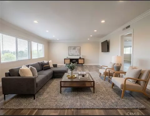 5354 Lindley #204, Encino, CA 91316