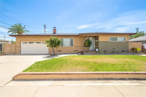 Exterior - 5595 Hawthorne, Montclair, CA 91763 photo 1 of 6