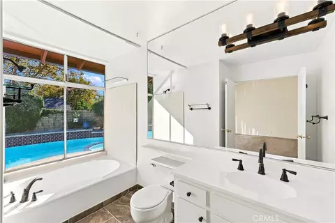 Bath - 2906 Fall River Cir, Westlake Village, CA 91362 photo 1 of 6