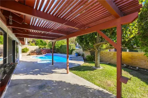 Exterior - 2906 Fall River Cir, Westlake Village, CA 91362 photo 6 of 10