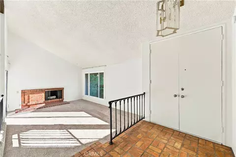 Entry Way - 2906 Fall River Cir, Westlake Village, CA 91362 photo 2 of 4